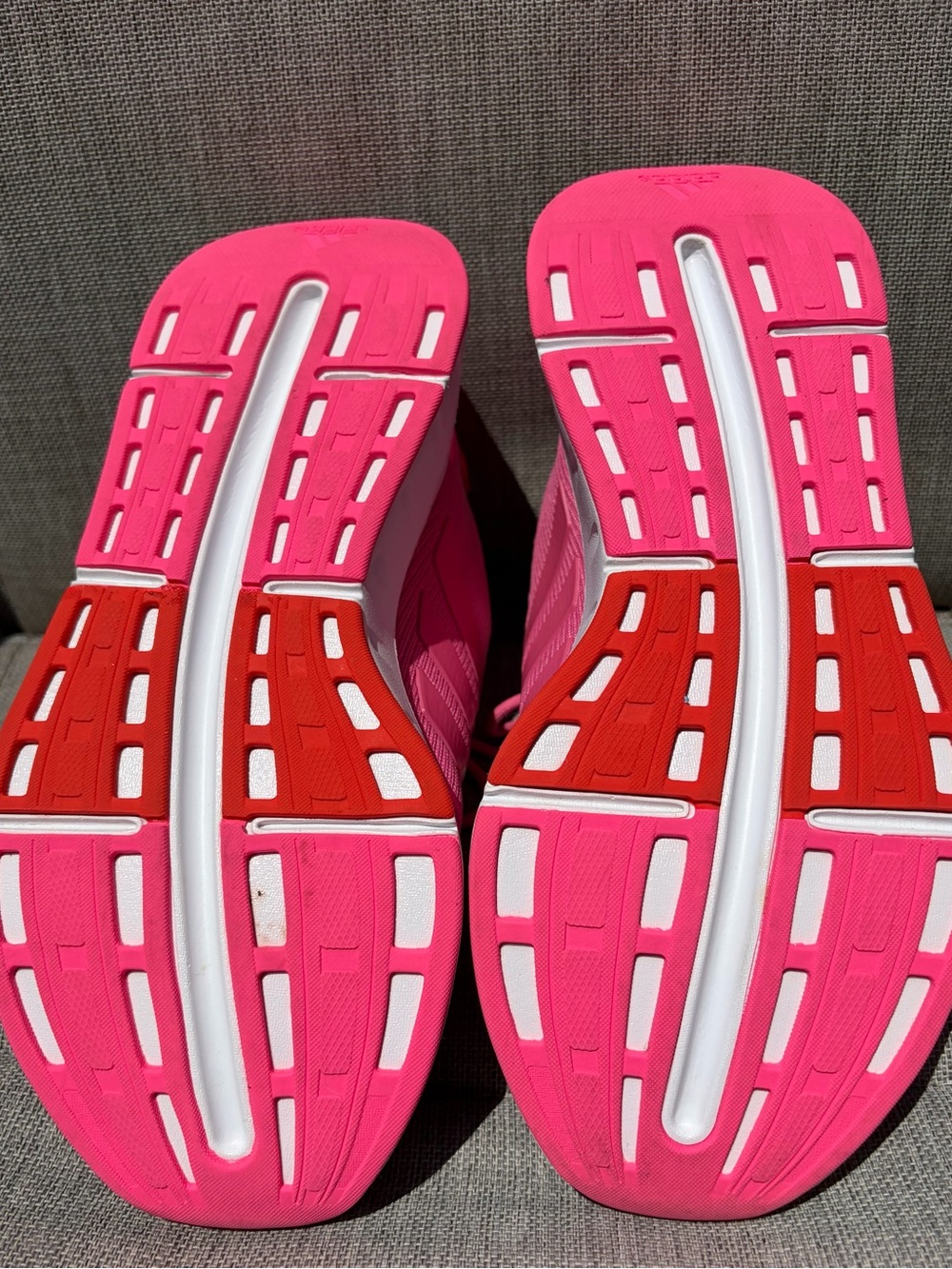 Adidas - Size 7 - Picture 5 of 6